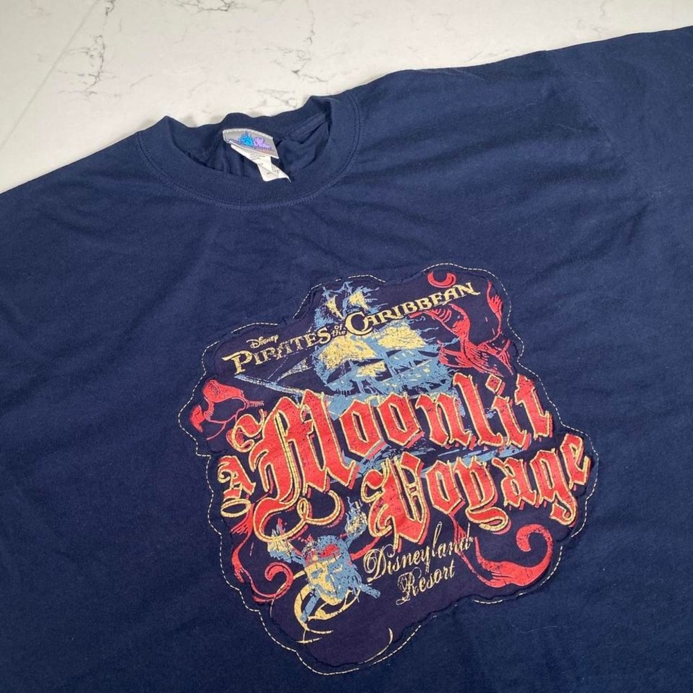 Vintage Disneyland Pirates of the Caribbean Moonlit voyage‎ T-Shirt XL